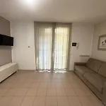 Daire Spacious Near The